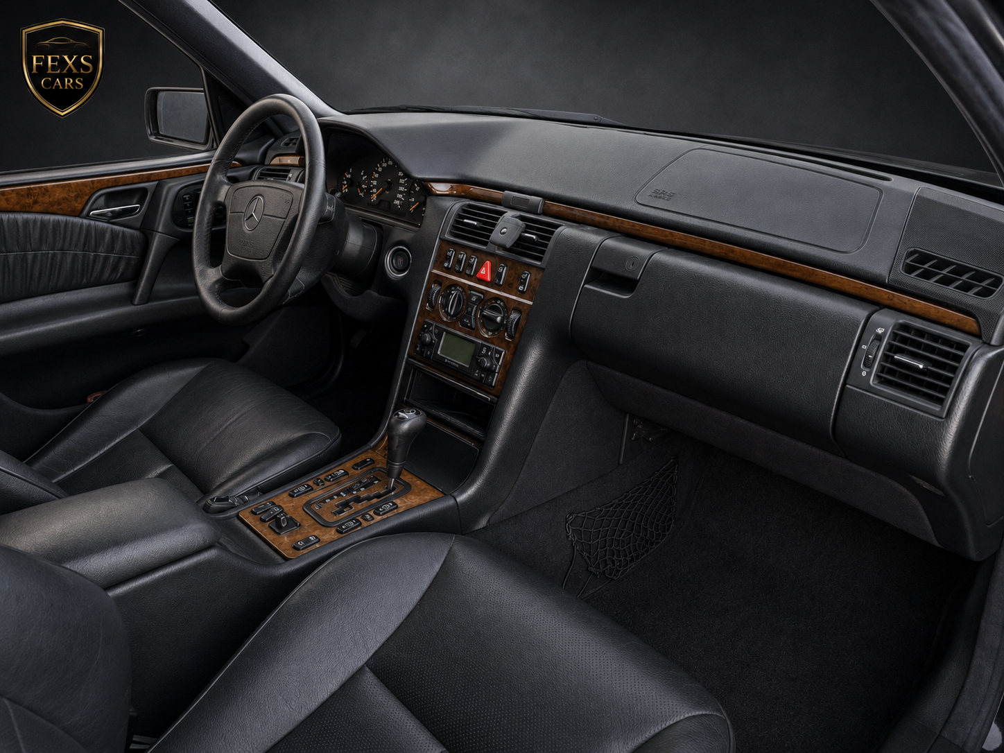 MERCEDES-BENZ E300 TURBODIESEL — foto 4